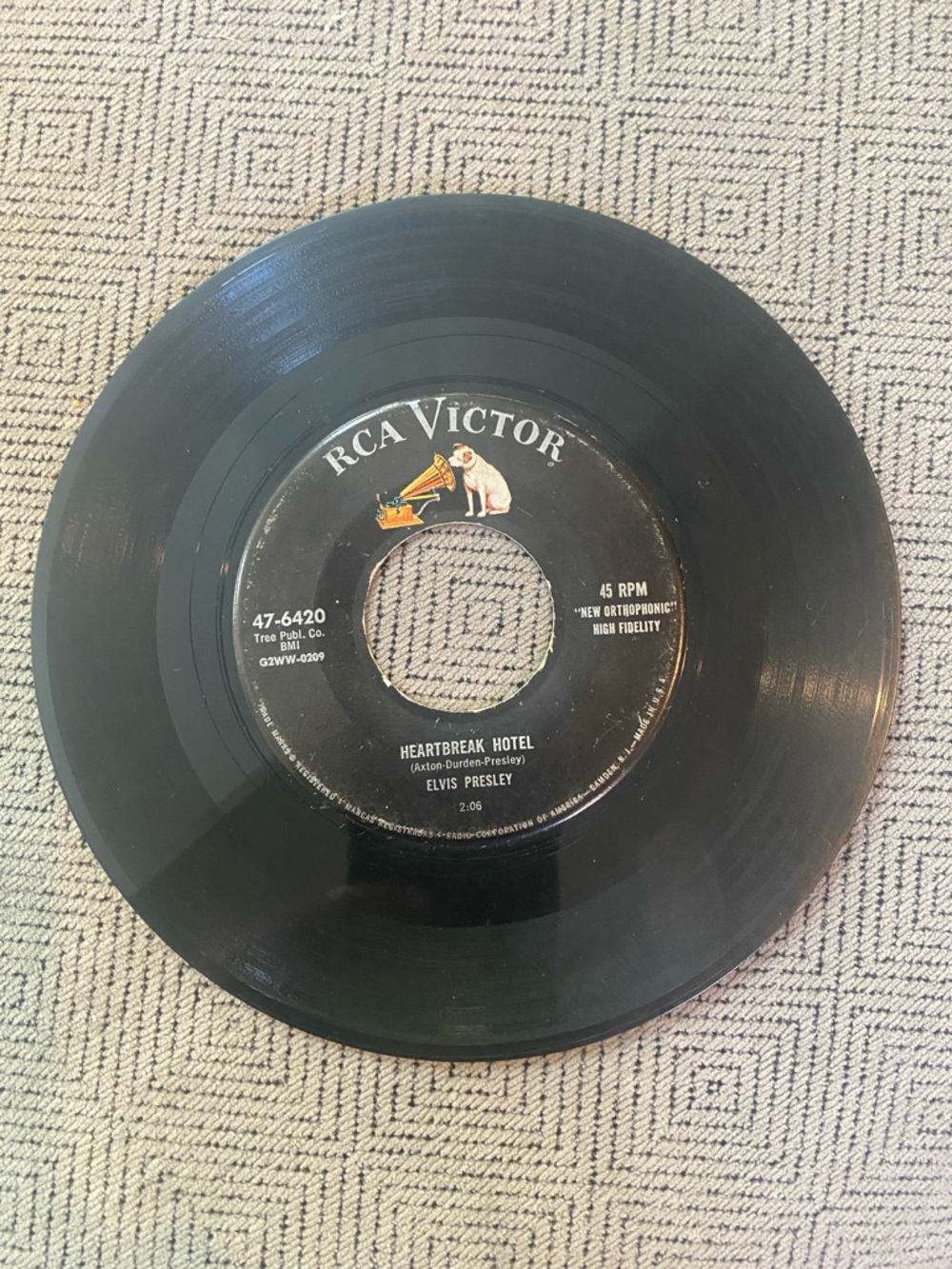 Elvis 45 Heartbreak Hotel